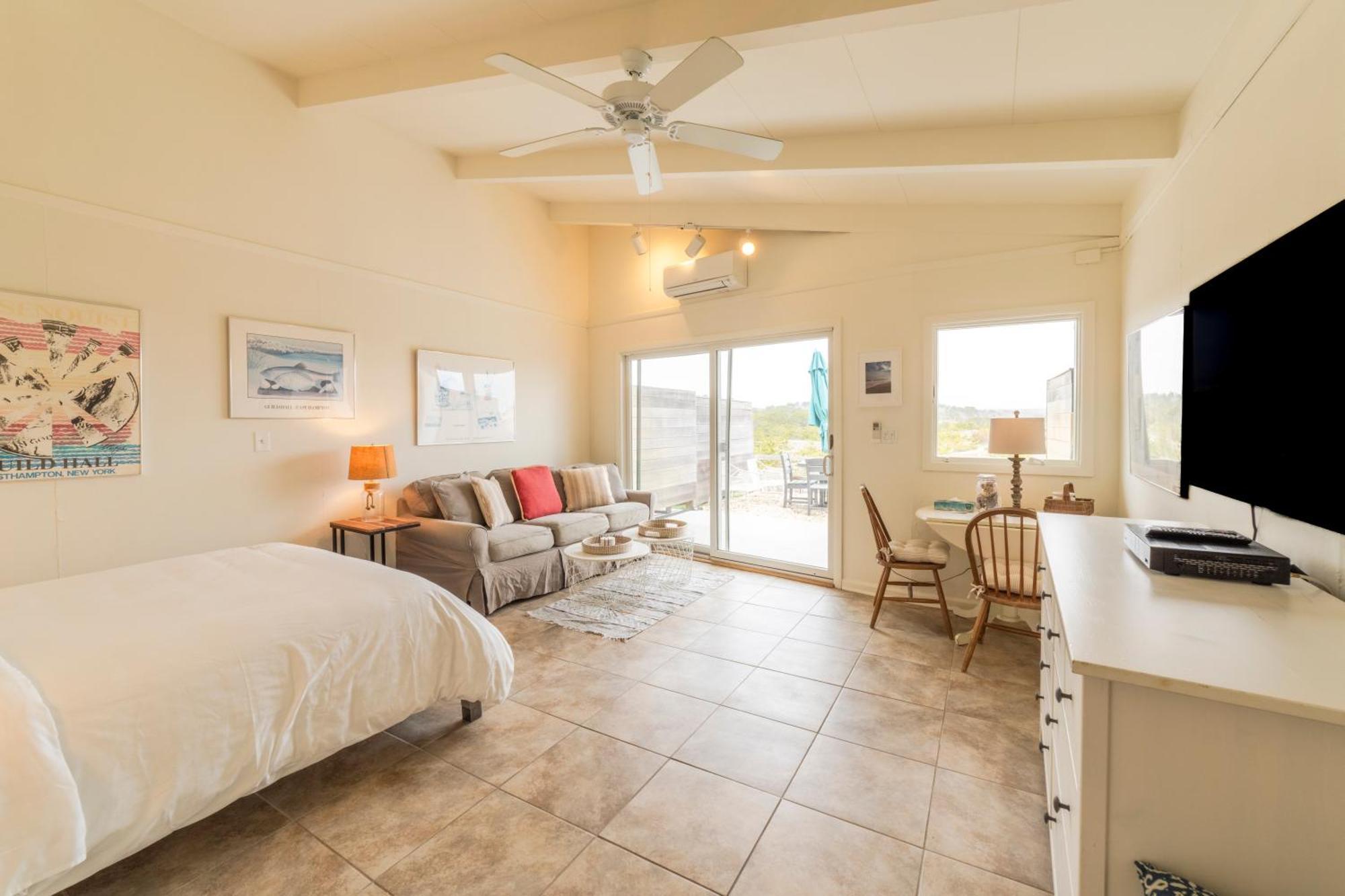 Driftwood Resort On The Ocean Монтоук Екстериор снимка